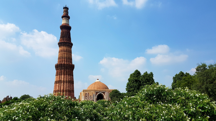 Exquisite Marvels: The Enchanting Architecture of Delhi Sultanate